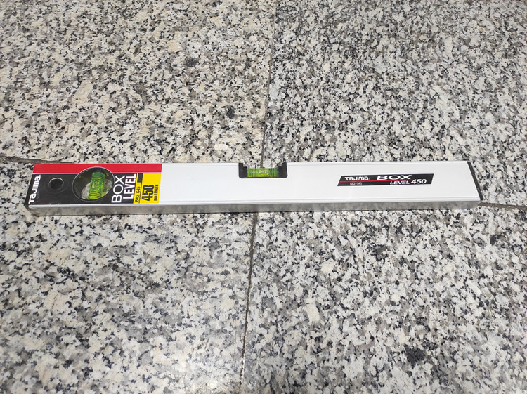 تراز دو آب برند تاجیما TAJIMA کد:BX2-S45 سایز 450 میلیمتر